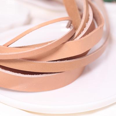 China 2023 DIY Original E-Co Friendly Handmade Jewelry Natural Thin Layer Leather Rope Cowhide Handle Bracelet Necklace for sale