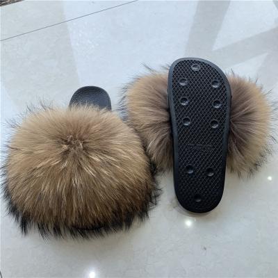 China 2021 Fashion Trend Wholesale Fashion Real Slides Sandals Women Raccoon Fox Fur Outdoor Hairy Slippers for sale