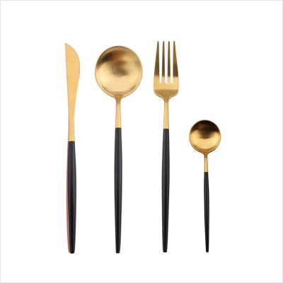 China Viable Cheap Price Wedding Gift Flatware Sets Matte Gold Kitchenware Set Luxury Polish Stainless Steel Cutlery Set for sale