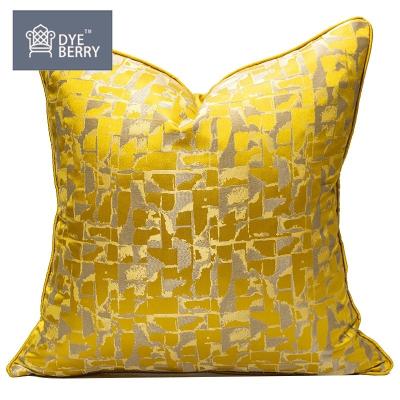 China Simple Luxury Square Jacquard Jacquard Dyeberry Stripe Sustainable Pattern Gold Cover With Piping for sale