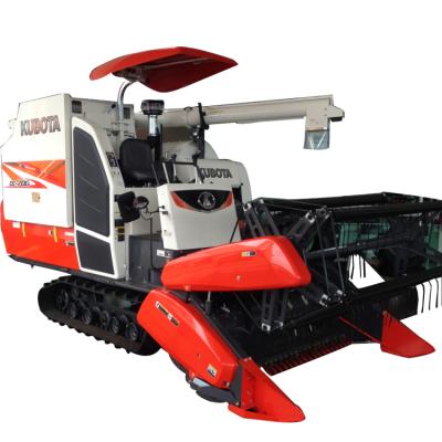 China High quality rice kubota DC70-G rice combine harvester for sale, agriculture combine harvester DC70G for sale