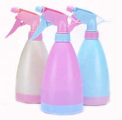 China Good Sealing Modern Matte Humanized Trigger Gardening Air Sprinkling Can Garden Spray Bottle Pressure for sale