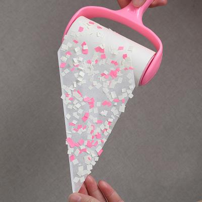 China Manual Cleaning Tear Type Hair Gluer Sofa Bed Sheet Cleaning Brush Autumn And Winter Clothing Hair Sticking Roller Pet Hair Sticking Brush for sale