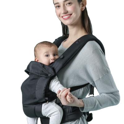 China Polyester OEM Foldable Soft Portable Baby Carrier Easy To Carry For All Seasons for sale