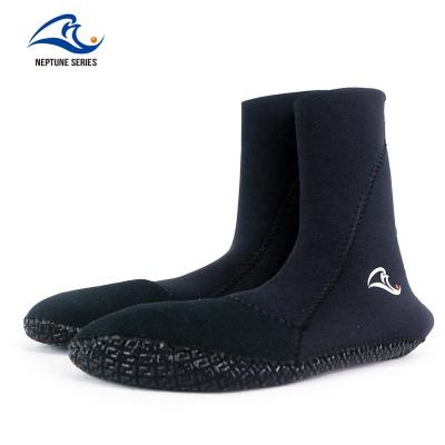 China High Fashion 3mm Neoprene Men Women Durable Socks For Fishing Winter Swimming Diving Socks Warm And Anti-slip for sale