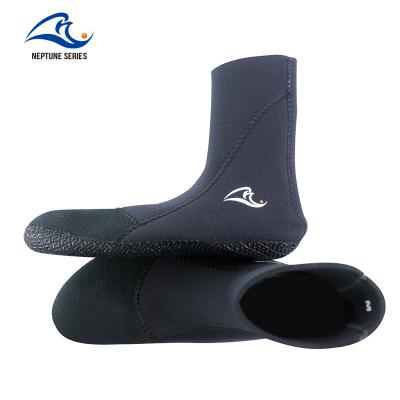 China 100% Neptune Series 2mm Neoprene Socks Body Waterproof Aqua Socks Diving Socks Glove for sale