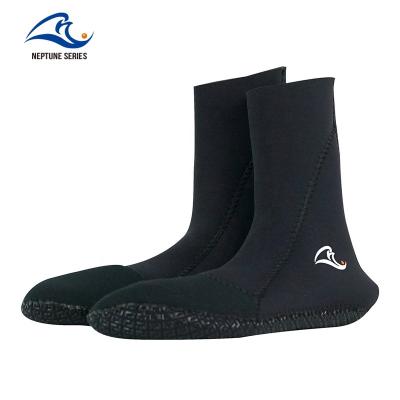 China Durable Design 3mm Socks Fashion Anti Slip Wetsuit Boots Keep Warm Neoprene Professional Diving Socks for sale