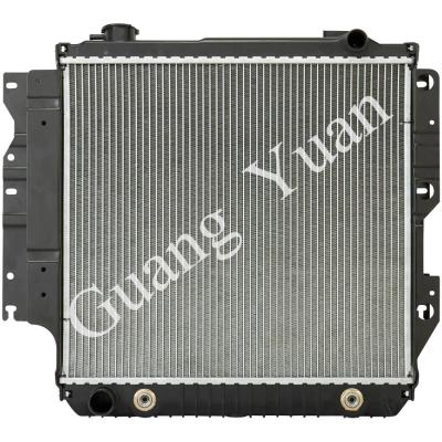 China Radiador de alta resistencia del coche de Chrysler de la base para la disputa DPI 2101 1015 del jeep 1682 OEM 52080181 en venta