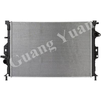 China Water Cooled Cross Flow Aluminium Ford Focus Radiator ST L4 2.0L DPI 13352 for sale