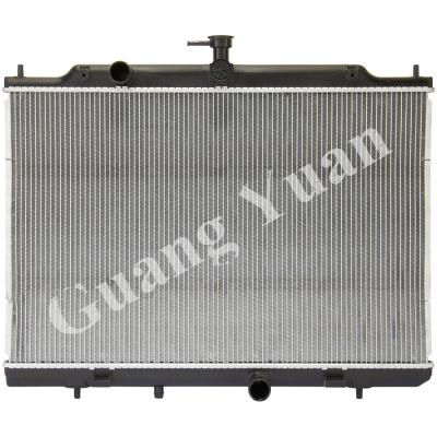 China Radiador del coche de la refrigeración por agua de DPI 13405, radiador 21410-3LM0A de NISSAN NV200 en venta