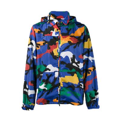 China Wholesale Custom Made Lightweight Hooded Fixed Camouflage Two Way Zip Tie Jacket For Men for sale