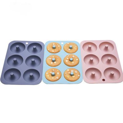 China Viable Baking Hot Tool Pastry Vendor Non-Stick Silicone Round Donut Molds for sale