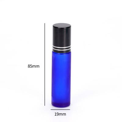 China Personal Care Mini Travel 8ml 10ml Empty Black Cobalt Roll On Glass Perfume Bottle With Stainless Trackball for sale