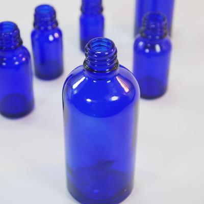 China Wholesale Personal Care 5ml 10ml 20ml 30ml Essential Oil Blue Glass Bottle With Euro Dropper Cap for sale