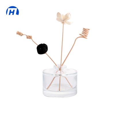 China Factory Direct Sale Fashionable Glass Aroma Round Aromatherapy Hotel Diffuser Bottle for sale