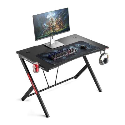 China 2020 Black And White Modern Office Black PC Laptop Computer Gaming Table Home Office Table for sale