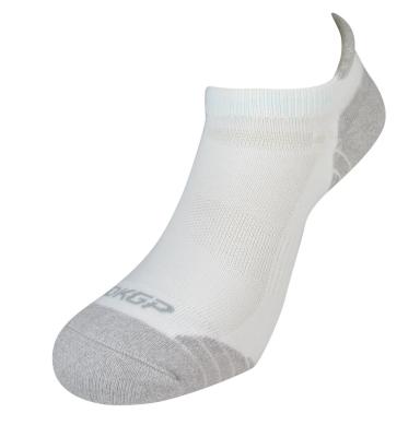 China Breathable sports socks with strategic cushioning for sale