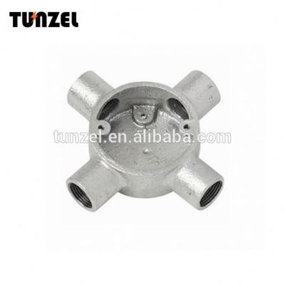 China BS Electrical Conduit Fittings 4 Way Malleable Electrical Intersection Circular Box for sale