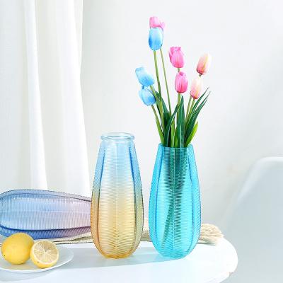 China Europe Glass Cylinder Vase Tall Glass Vases Party Decorations For Wedding Centerpieces for sale