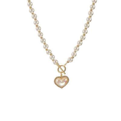 China 2022 Fashionable Hot Selling Cute Amazon Pearl New Love Niche Design Clavicle Chain All-match Fashionable Necklace for sale