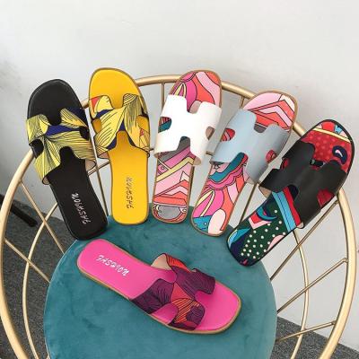 China ARCH SUPPORT sandals women 2021 summer new H style lightweight breathable ladies slippers women slippers for sale