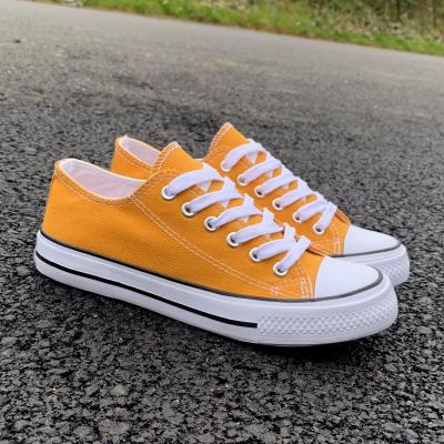 China Anti-Slippery Women Casual Shoes Women Fashion Spring Summer Canvas Sneakers Women Where Platform Vulcanize Shoes for sale