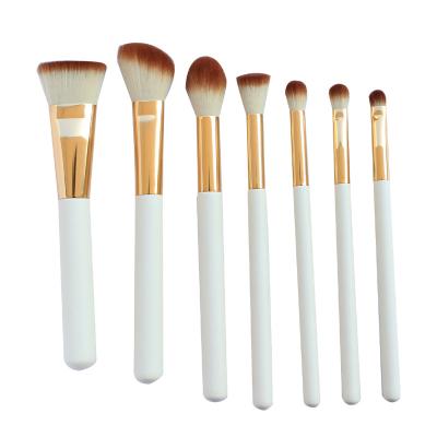 China Angular Blush Free Sample: 7 Cosmetic Brushes and Tools for sale