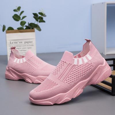 China Fashion trend women's shoes really fly joker shoes wet light mesh girl weaving upper running shoes 2021 for sale