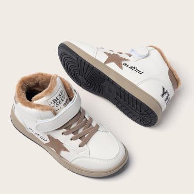 China Breathable Plush Sneakers Korean School Brown Baby Sports Shoes Children Kids Sneakers Shoes for sale