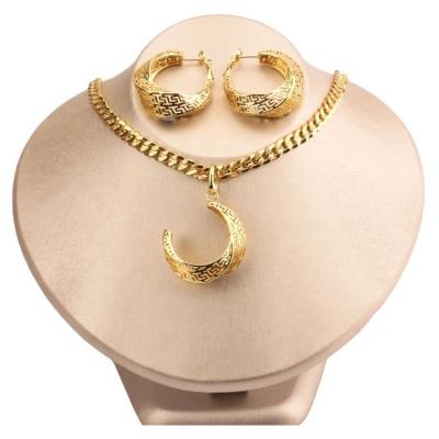 China TRENDY Hollow Necklace And Circle Earrings Set Gifts Bridal Wedding African Dubai 18K Gold Plated Women Jewelry Set for sale