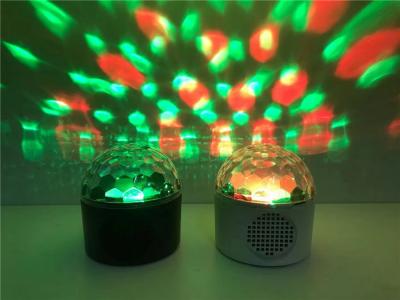 China Smart Wireless Speaker Led Lights Night Light Speaker RGB Changing Table Lamp Night Light Led Speaker for sale