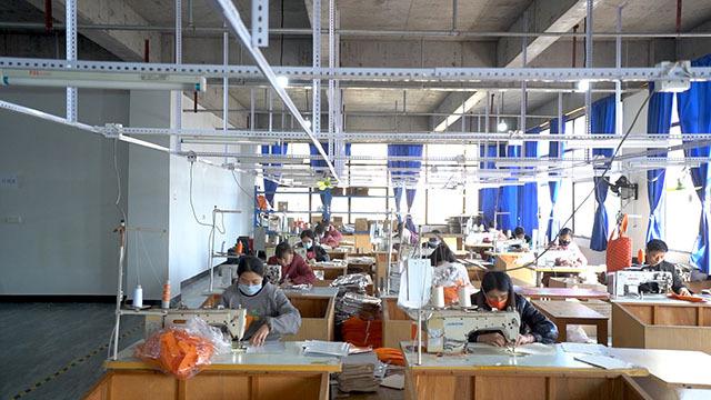 Verified China supplier - SHENZHEN SHENGDAKAI BAGS & GARMENT CO., LTD.