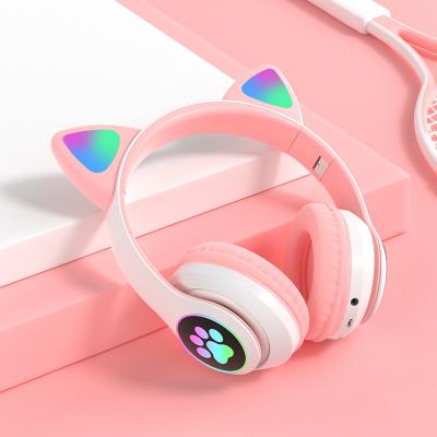 China LED Cat Ear Noise Cancelling wireless earbuds earphone With Mic Support headset headphones for sale