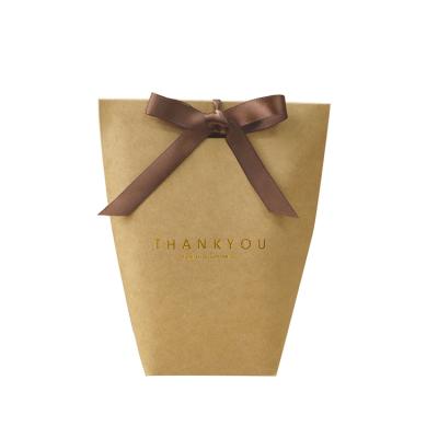 China Cute Portable Bouquet Recyclable High Quality Colorful Food Wrapping Paper With Handle Brown Kraft Paper Bag for sale