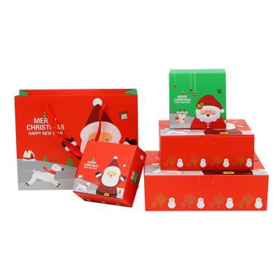 China Recycled Materials Cheap Custom Design Free Sample Green Christmas Gift Box Set Gift Box Christmas Boxes For Candy for sale