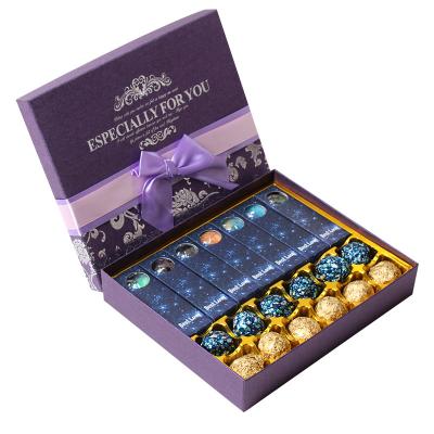 China Recyclable Custom Packaging Gift Chocolate Candy Boxes With Ribbon Closure for sale