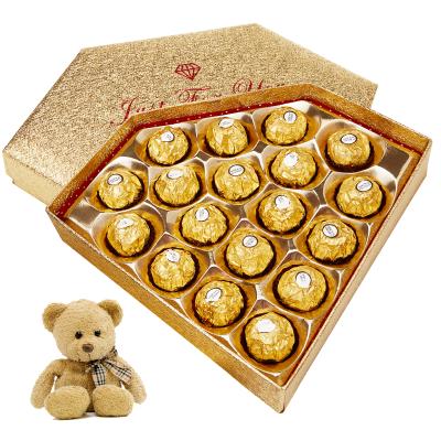 China Recyclable Custom Art Paper Gift Box Empty Chocolate Boxes With Plastic Trays for sale