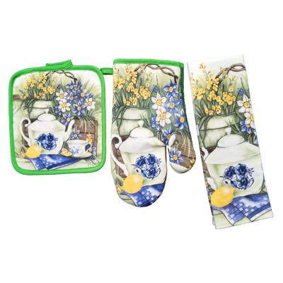 China Reusable Bouquet Pattern Printed Towel Set Customized Kitchen Oven Gloves And Potholders for sale