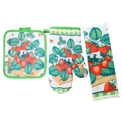 China Strawberry Cotton Pot Holder Reusable Pattern Printed Custom Oven Mitt Kitchen Dish Towel Set for sale