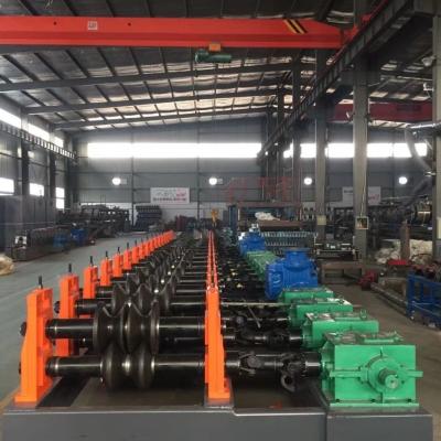 China Building Material Shops High Speed ​​Highway Guardrail Roll Forming Machine Guardrail Roll Forming Machine for sale