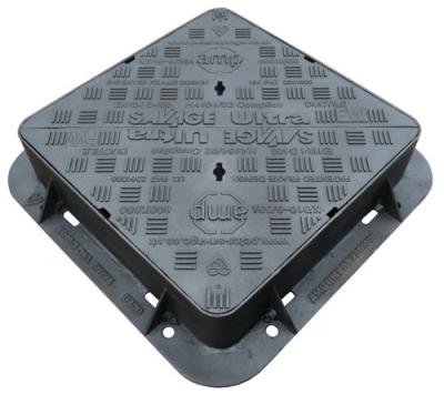 China EN124 D400 Gietijzer Manhole Cover Dubbelverzegeld Driehoekig Ductiel Manhole Cover en Frame Te koop