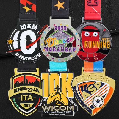 China Custom Metal Sports Medal 2d 3D Soccer Award Medals Zinc Alloy Enamel Medals for sale