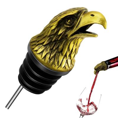 中国 Zinc Alloy Stainless Steel Animal Bottle Pourer Eagle Head Wine Pourer 販売のため