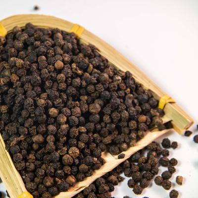 China Hot Sale Black Pepper 3-4mesh Peppercorn Spices 5mm Pepper Seed Dry Essential Simple Food Seasoning for Cooking for sale