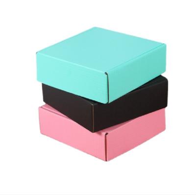 China Recyclable Custom Logo Pink Gift Corrugated Folding Paper Box For Packing Clothes And Shoes In Stock for sale