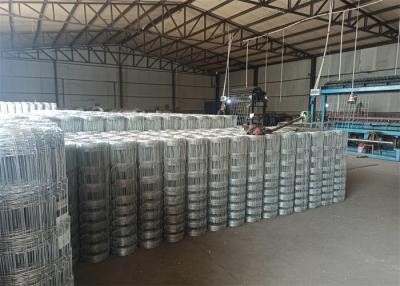 China Cercas de quintal de fazenda robusta 1,8-3,5 mm Cercas de malha de veado galvanizado 6 Ft à venda