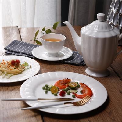 China Sustainable Bone China Tableware White Dinner Set For Restaurant Hotel for sale