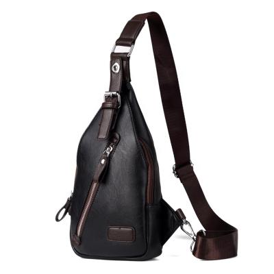 China Newspaper Used New Fashion Men Outdoor Leather Chest Shoulder Bag for sale